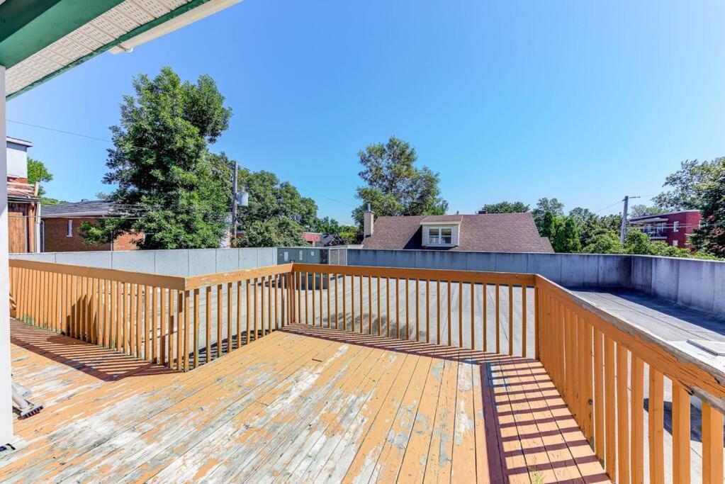 The 1810 - Spacious With Balcony - North Of Quebec Exterior foto
